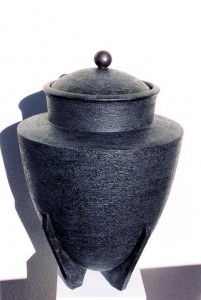 K-3.1.005 Amphore Schwarz Hoehe 65cm